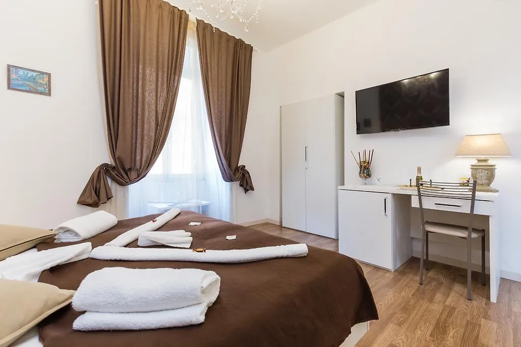 Rione Monti Suites Roma 3*,