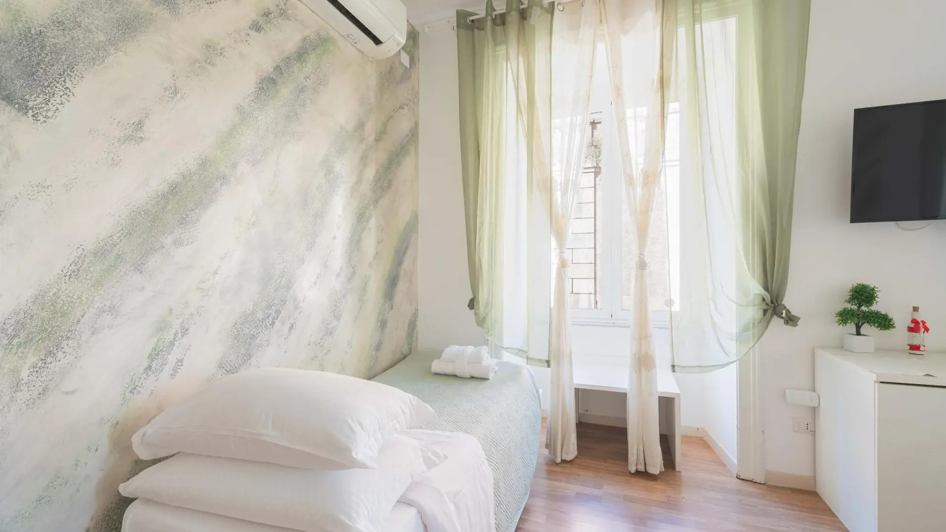 Rione Monti Suites Roma 3*,  Italia