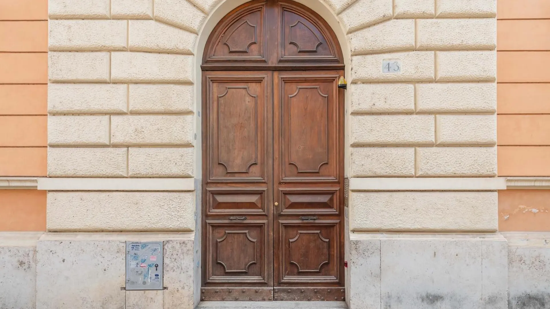 Rione Monti Suites Roma 3*,