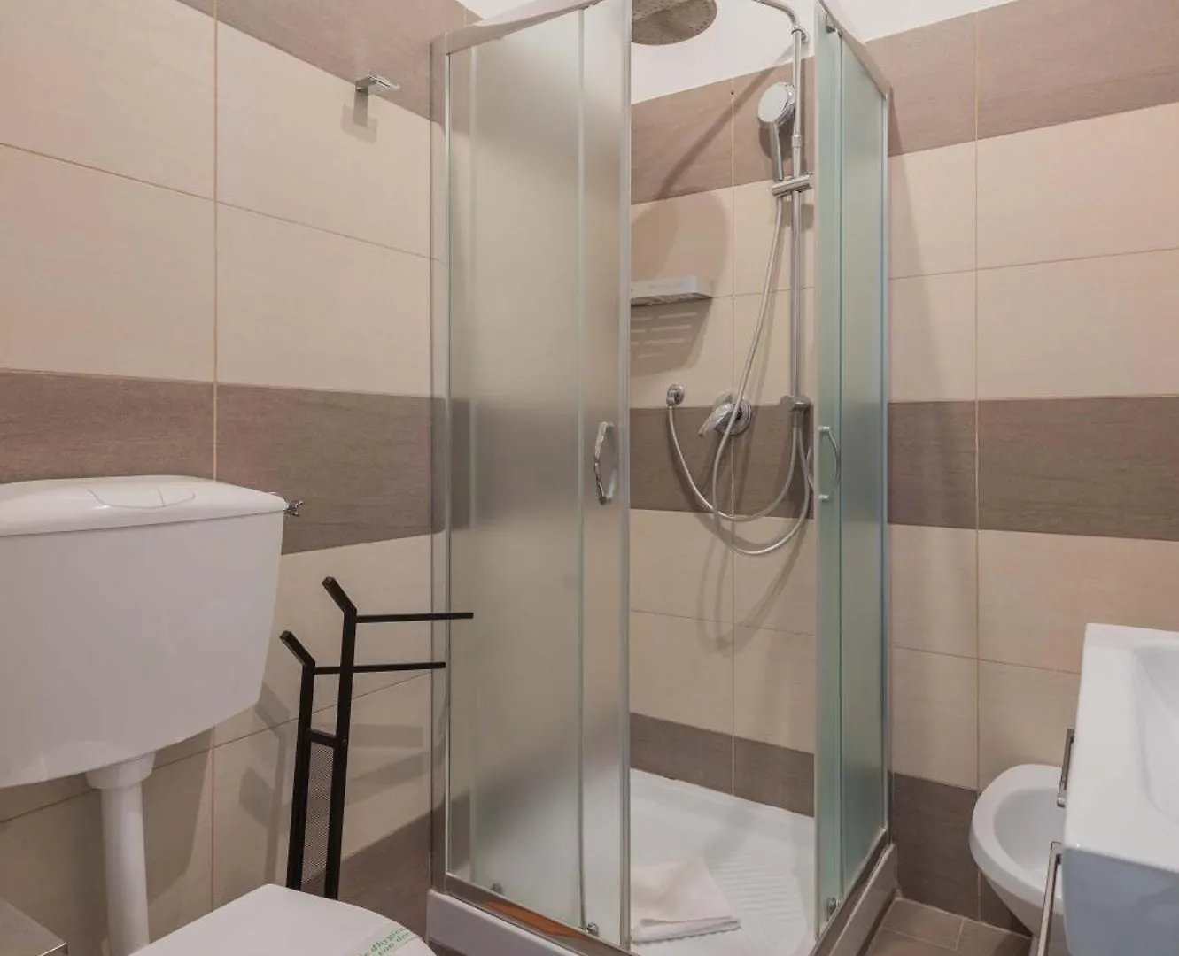 *** Casa de hóspedes Rione Monti Suites Roma Itália